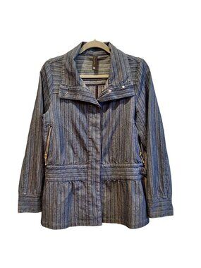 DENIM Jacket Women Size M  BLUE DENIM Jacket metal Buckle button stripe Stretch